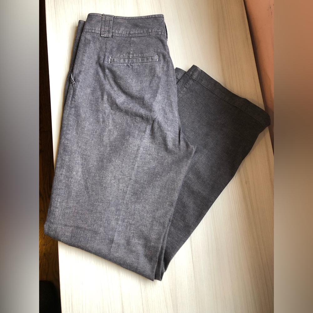 Beautiful Dark Grey Flying Room Jeans, Size 12